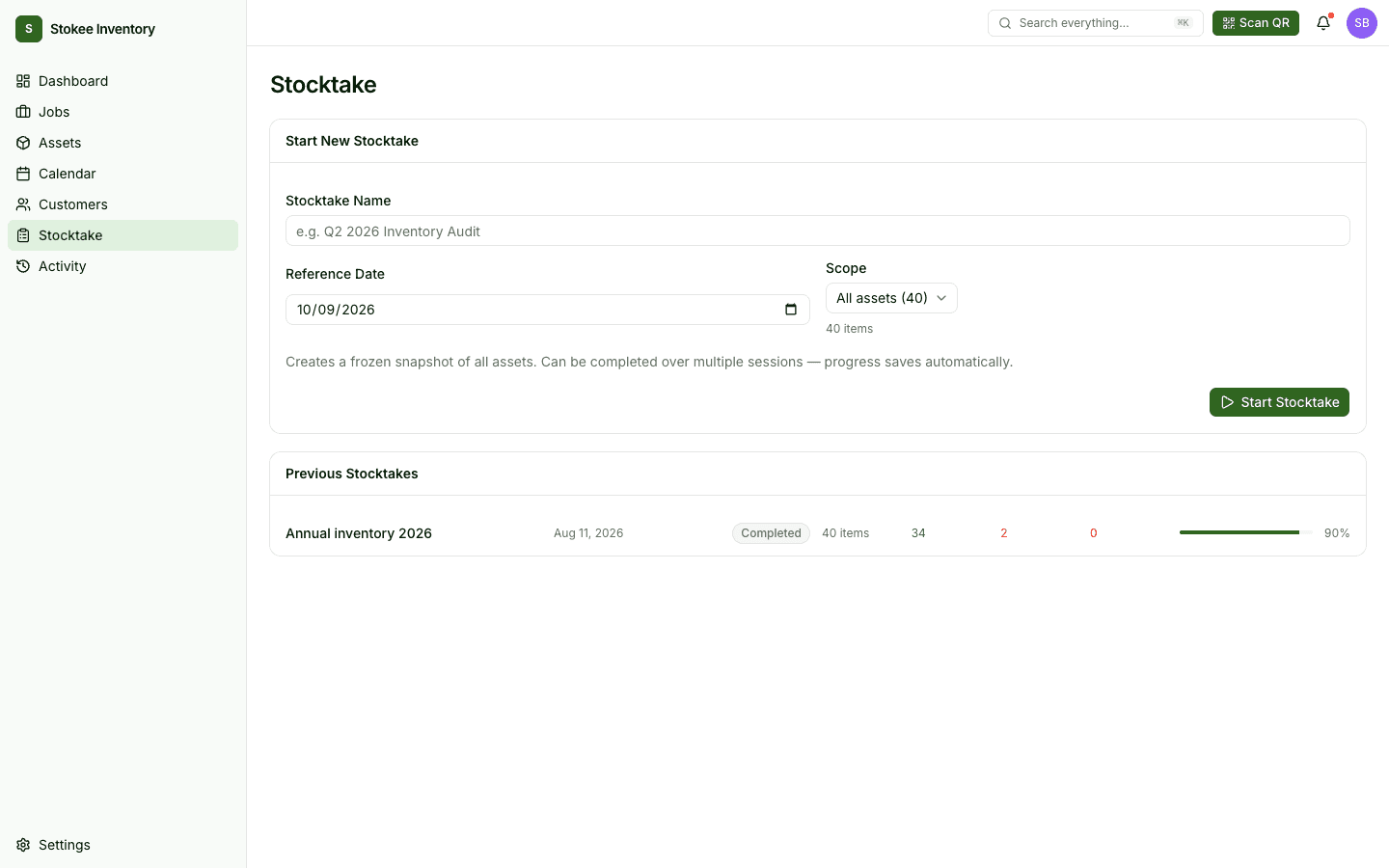 The stocktake screen in Stokee Inventory, showing a new count being set up and a completed previous count.